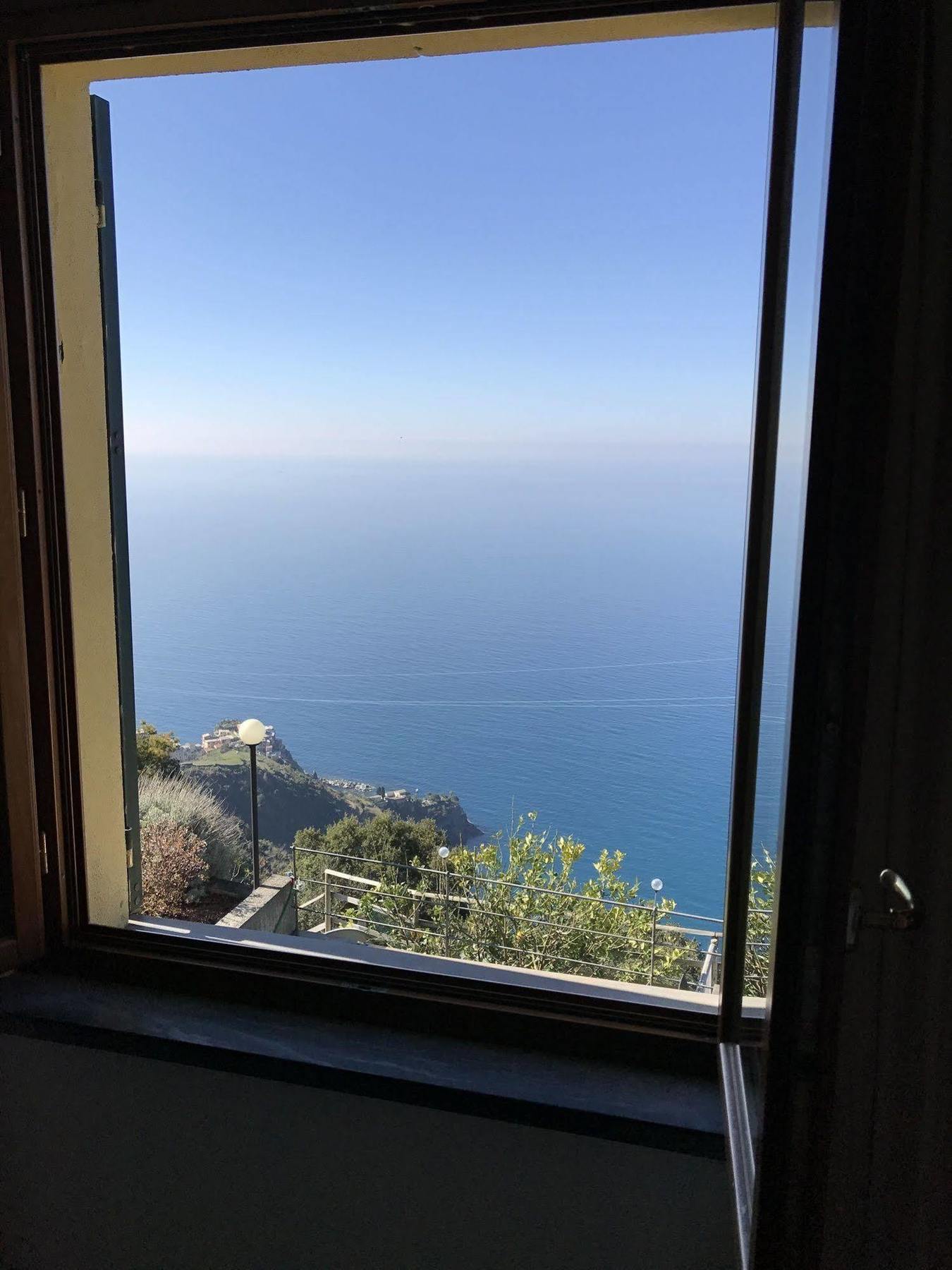 Luna Di Marzo Hotel Volastra